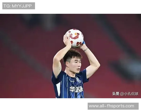 邓涵文告别武汉三镇四年时光铭刻心中难忘回忆即将踏上新征程 邓涵文告别武汉三镇四年时光铭刻心中难忘回忆即将踏上新征程