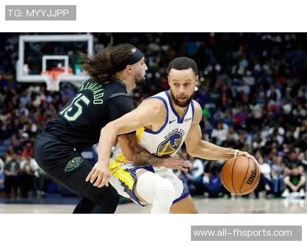 穆迪单节狂砍七记三分球成勇士队史第三位达成此壮举的球员 穆迪单节狂砍七记三分球成勇士队史第三位达成此壮举的球员